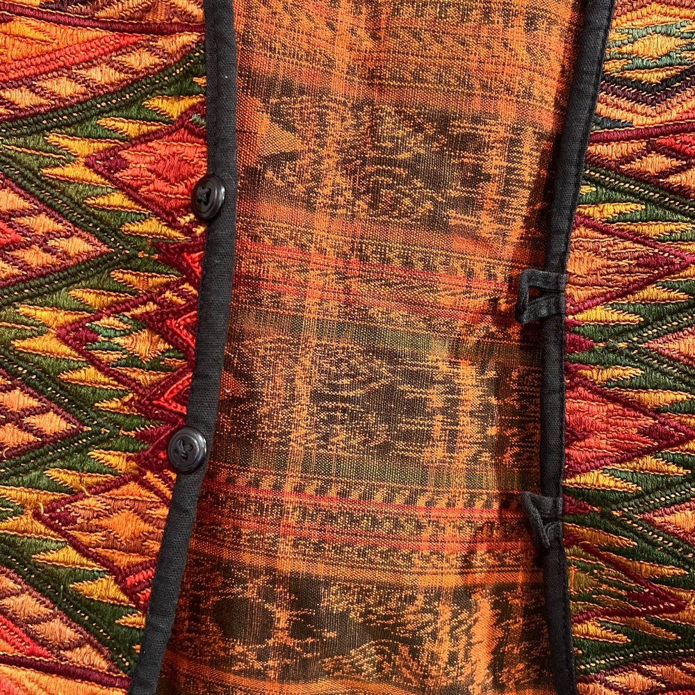 Western Colorful Patterned Vest - Picture 3 of 4